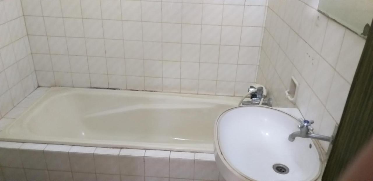 Intan Hotel Purwakarta Kültér fotó