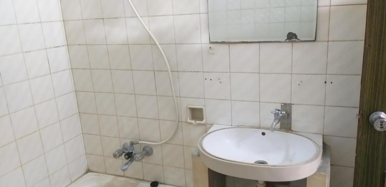 Intan Hotel Purwakarta Kültér fotó
