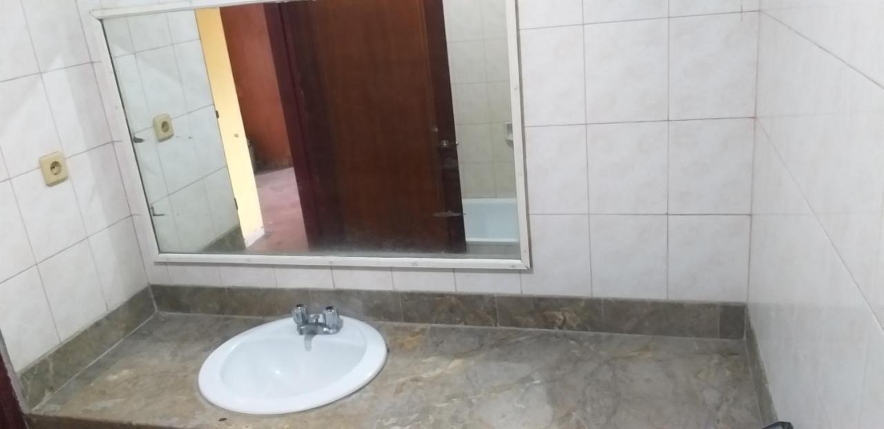 Intan Hotel Purwakarta Kültér fotó